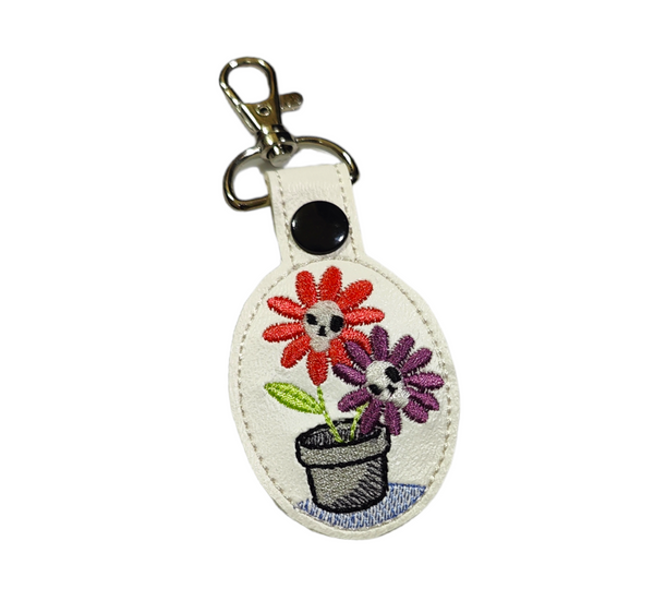 Spooky Plant Snap Tab Keychain