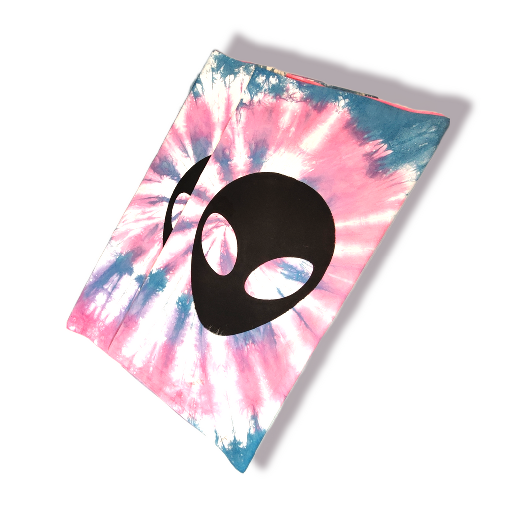 Alien Tie Dye Pillowcase Set